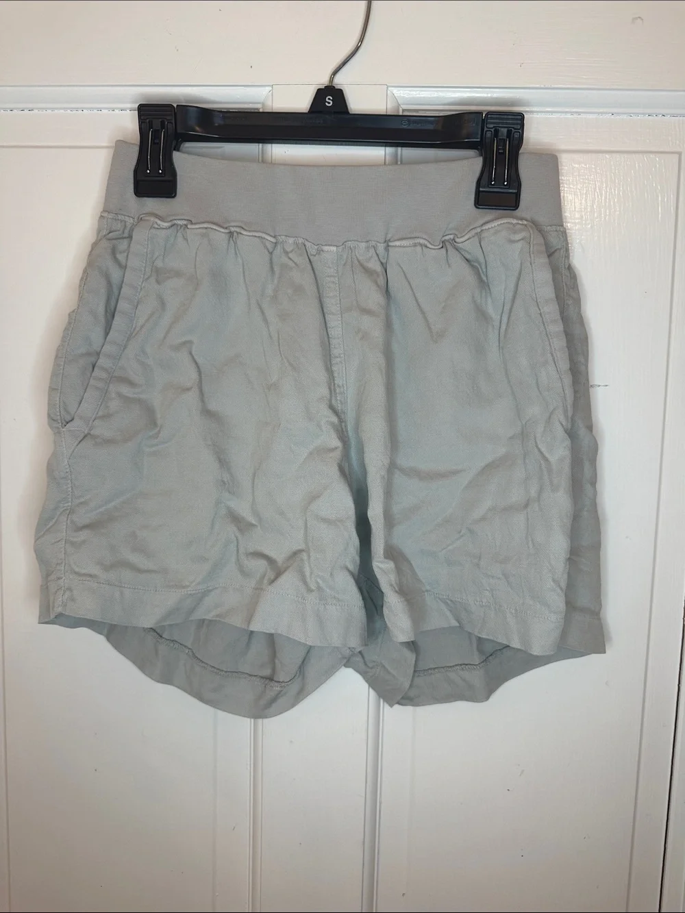 Faherty Light‎ Gray Elastic-Waist Shorts size XS EUC